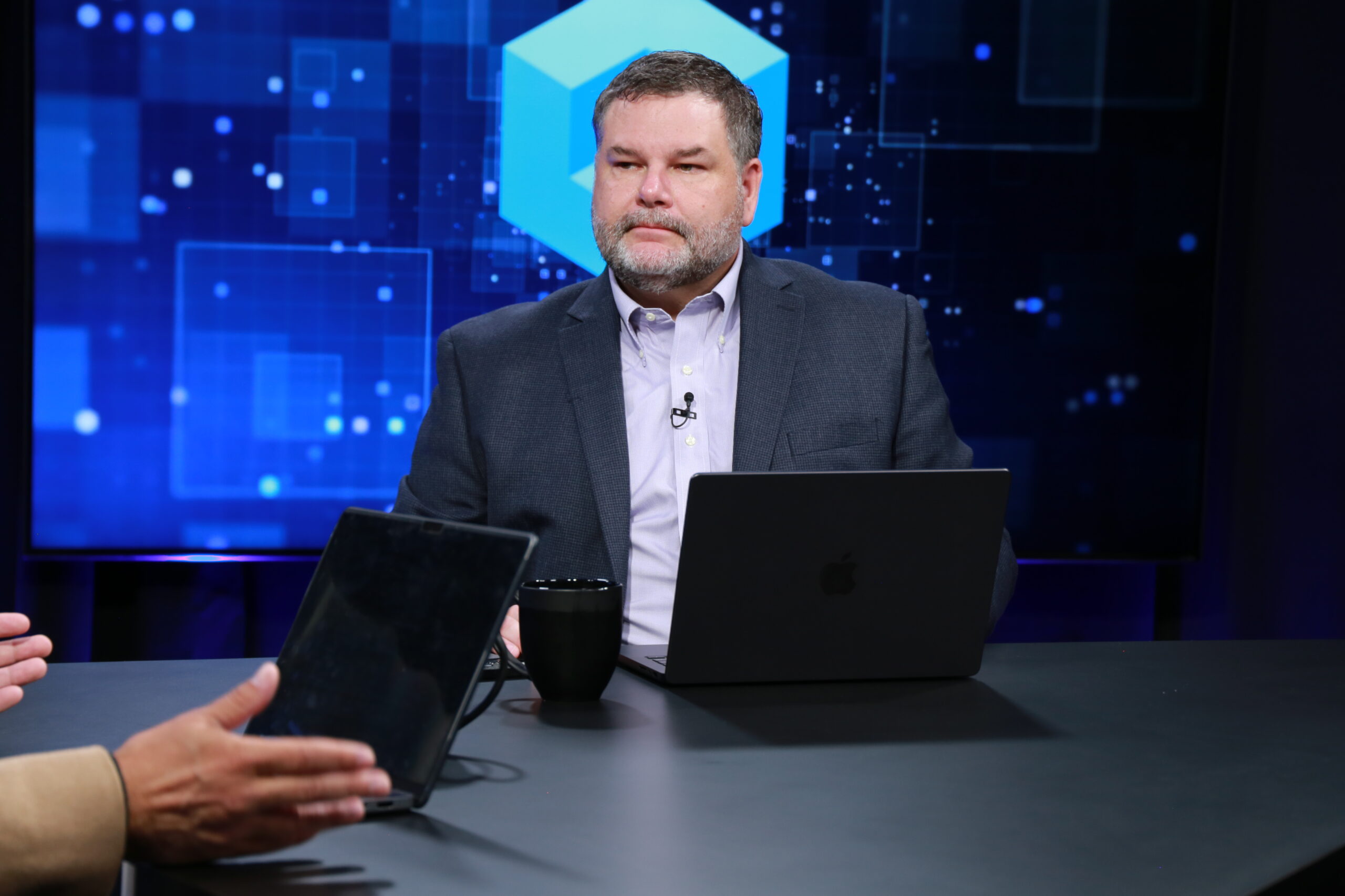 Unlock value from siloed data with Hammerspace — simplifying, automating and accelerating AI pipelines across hybrid cloud.